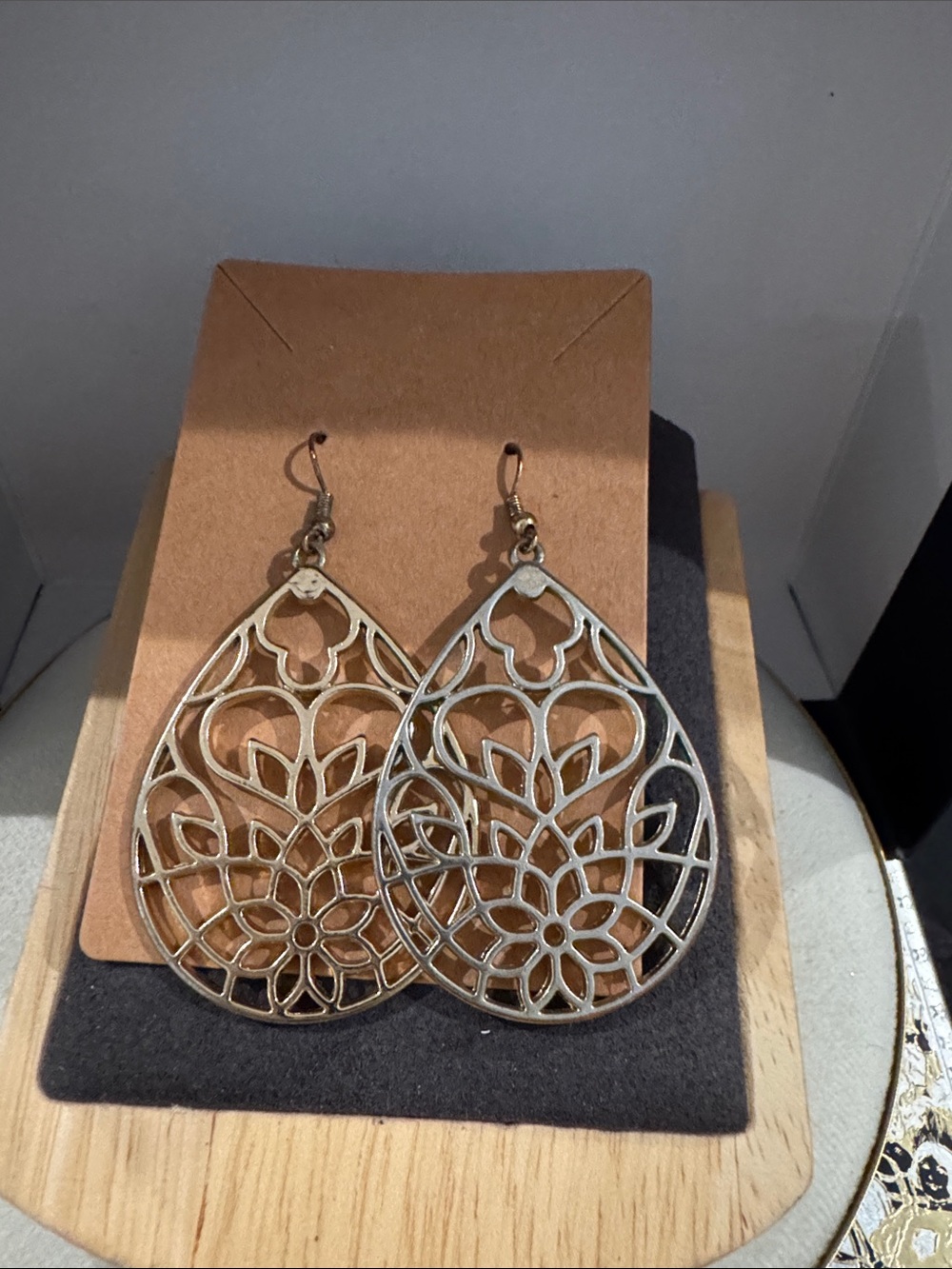 Filigree Teardrop Dangle Earrings - Gold